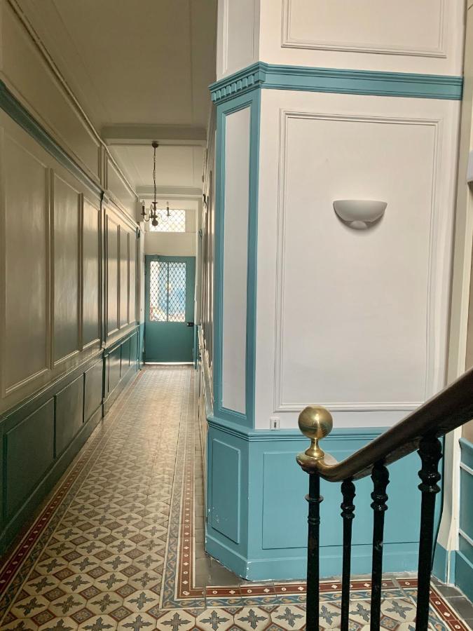 Appartement Versailles Quartier Notre Dame Au Pied Du Chateau Avec Parking Bagian luar foto
